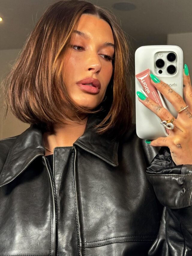 Hailey Bieber’s Flawless Makeup Stands Out At Coachella