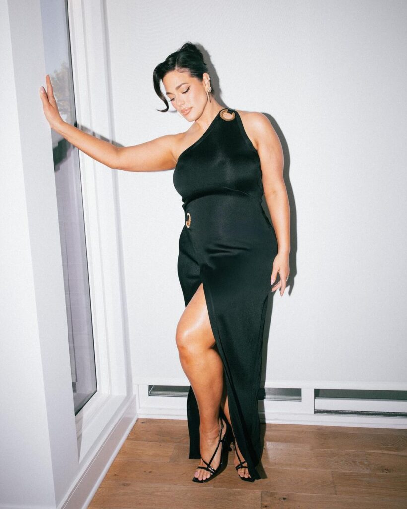 Ashley Graham wears black outfit