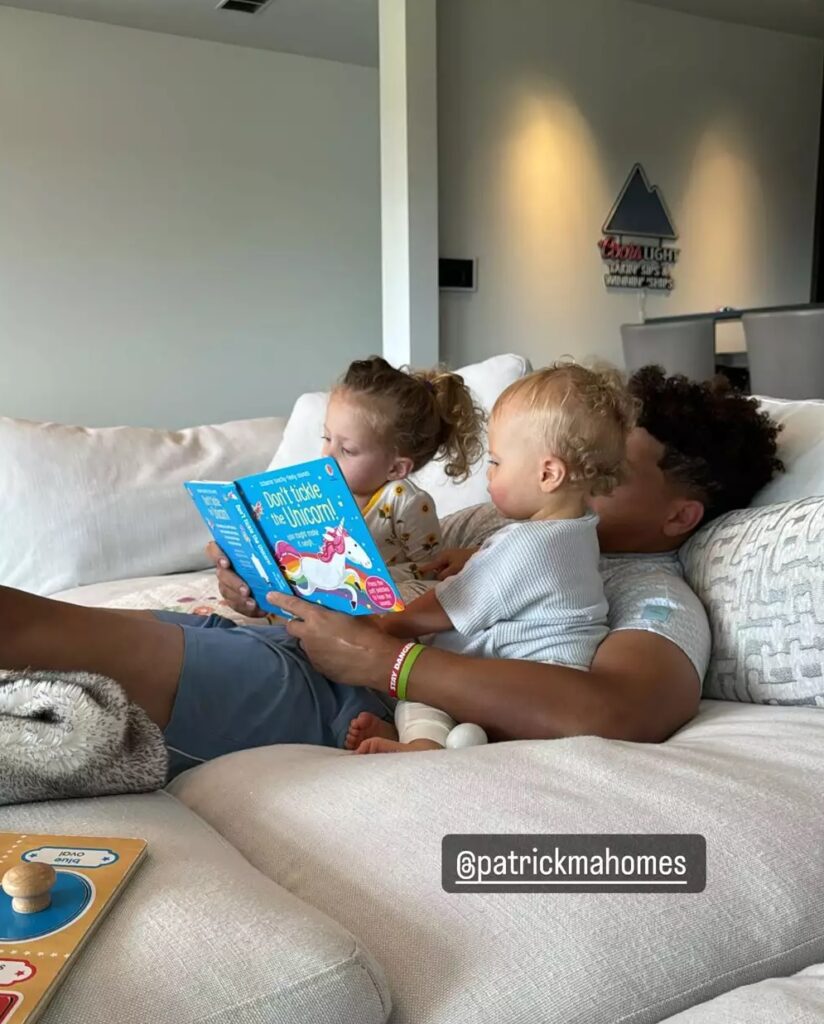 Brittany Mahomes shares photos of her husband spending time with her kids